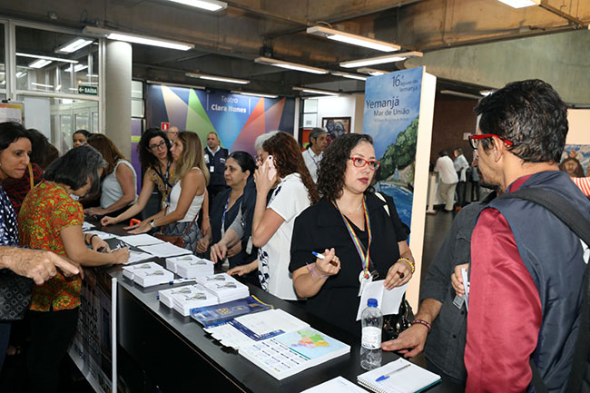 Em Auditório Lotado Ibge Divulga Resultados Do Censo 2022 Características Dos Domicílios Em 5249